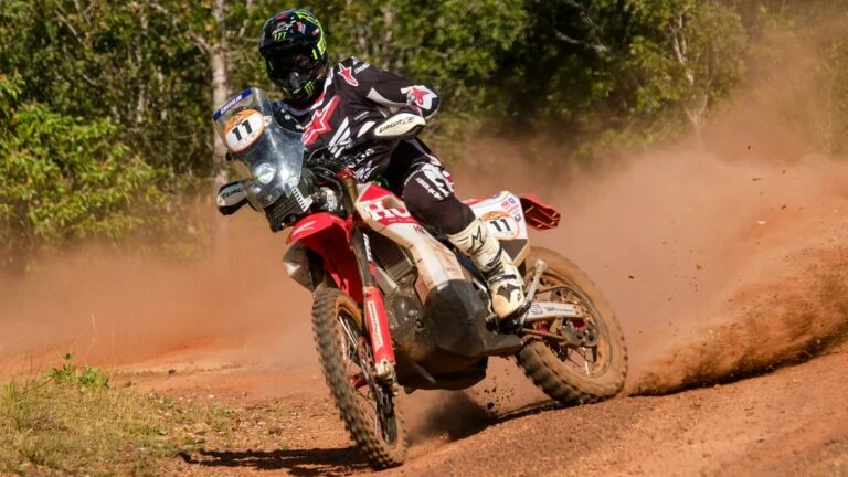 Leia mais sobre Bruno Crivilin Domina a Metade do Rally Jalapão e Consolida Liderança para a Honda Racing