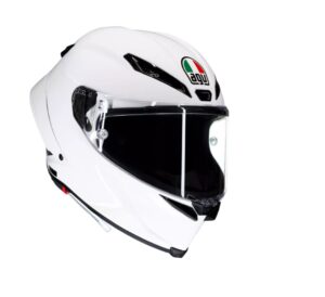 Capacete AGV Pista GP RR Mono White, integral, 100% fibra de carbono, visto de lado e levemente de frente, exibindo seu design aerodinâmico e o acabamento branco impecável, com detalhes de ventilação e spoiler traseiro.