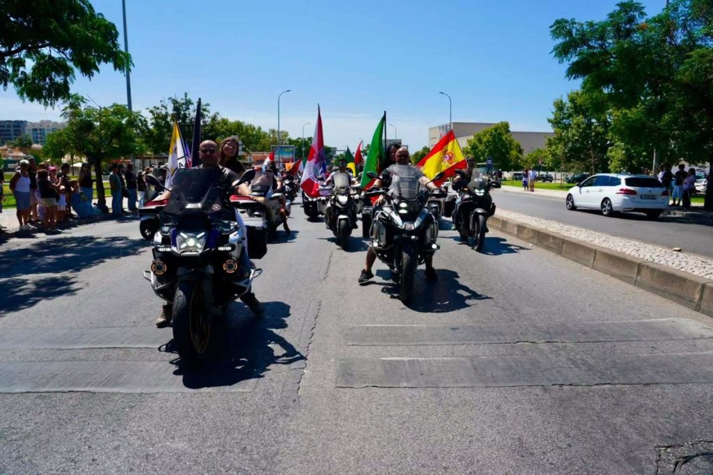 Milhares de motociclistas reunidos na Concentração de Motos de Faro, Algarve, Portugal, um dos maiores encontros motard da Europa.