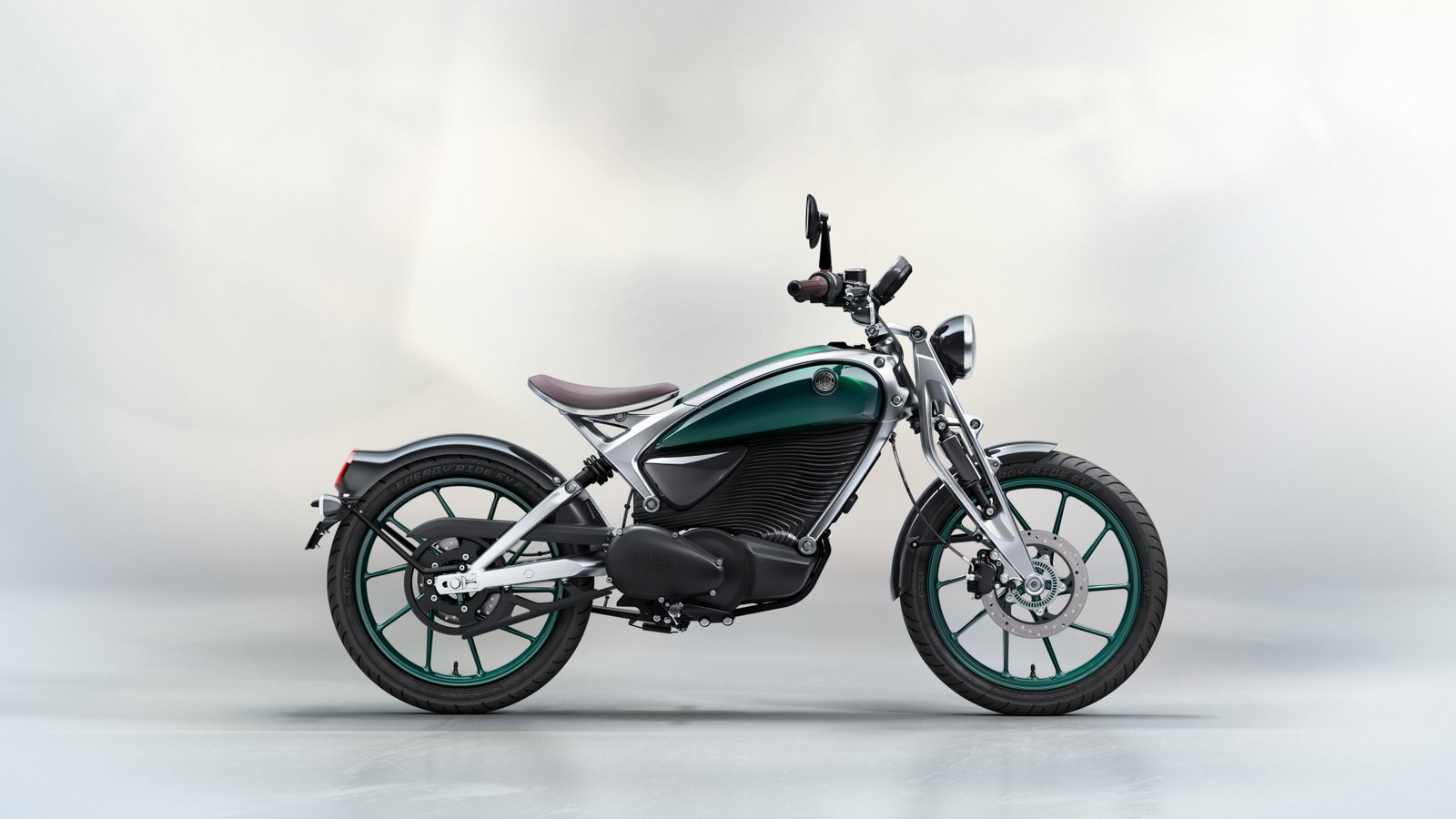 Uma vista moderna e tecnológica de uma estação de carregamento para motos elétricas Royal Enfield, destacando a inovação da marca.