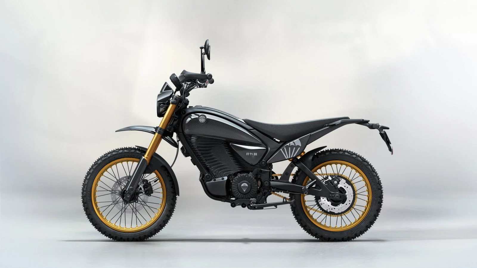 Uma vista moderna e tecnológica de uma estação de carregamento para motos elétricas Royal Enfield, destacando a inovação da marca.