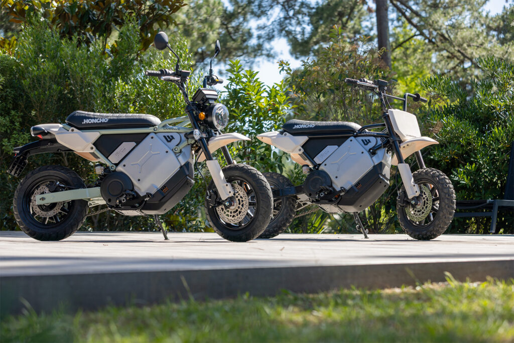 Richard Rawlings da Gas Monkey Garage e a mini-moto elétrica LiveWire S4 Honcho Trail, em um processo de customização inovador