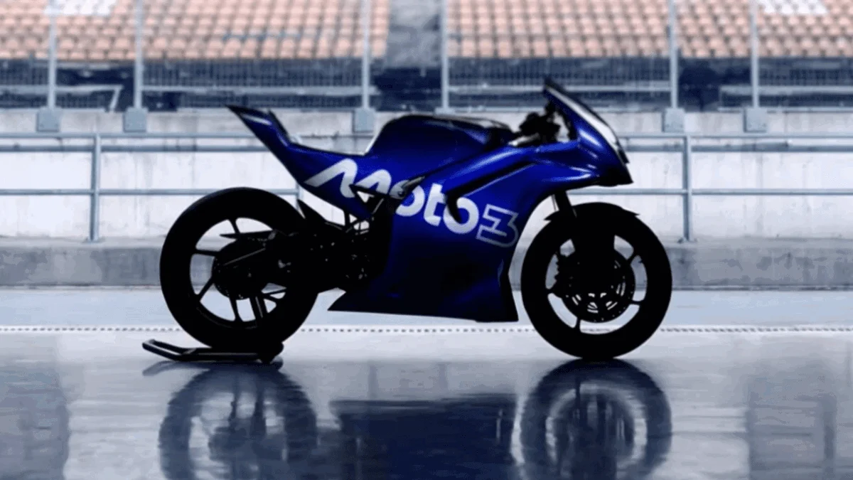 Imagem ilustrativa de uma moto de corrida de protótipo de alta performance da Yamaha em uma pista, representando a nova Moto3.