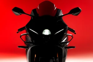 Suzuki GSX-R1000R Stealth totalmente preta, destaque da edição limitada de 10 unidades