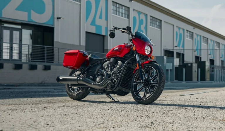 Ilustração da tarifa de 50% aplicada às motos americanas importadas pelo Canadá, destacando Harley-Davidson e Indian