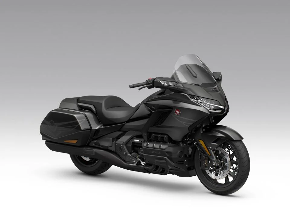 Gold Wing 2027 na cor Gunmetal Black Metallic, destaque da nova linha da Honda